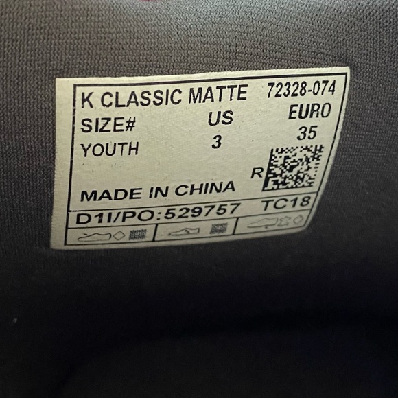 Bogs Girls K Classic Matte Boots - Picture 2 of 9